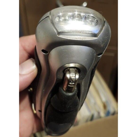 2 Wind-Up Hand Crank LED Flashlights – Silver/Black Emergency Camping Torches - Picture 1 of 10